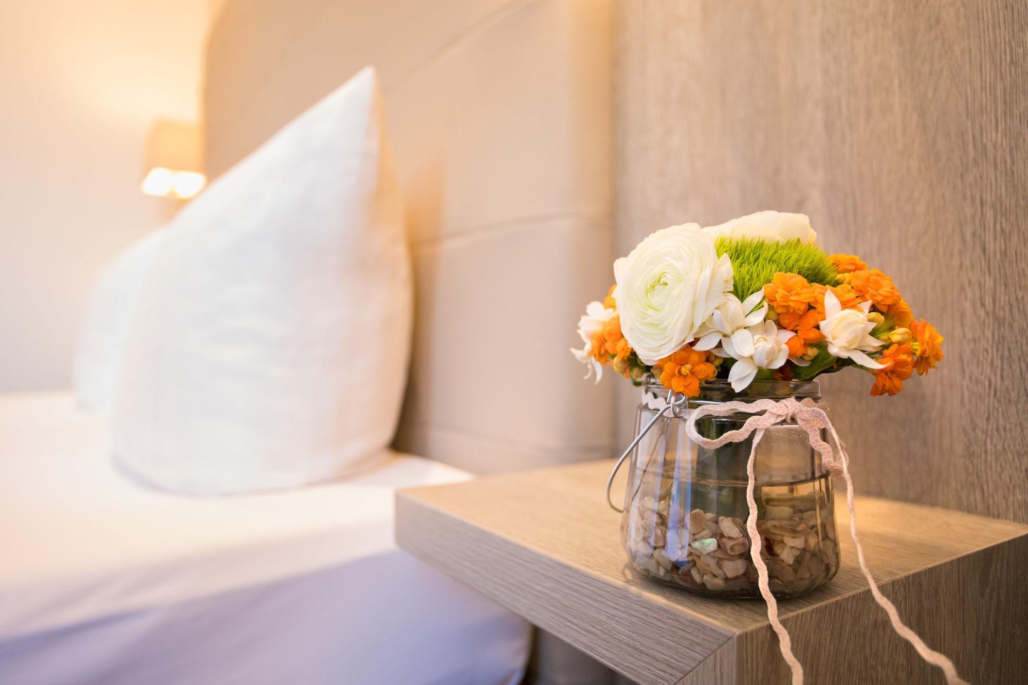 Krämerbrücke Hotel 4*